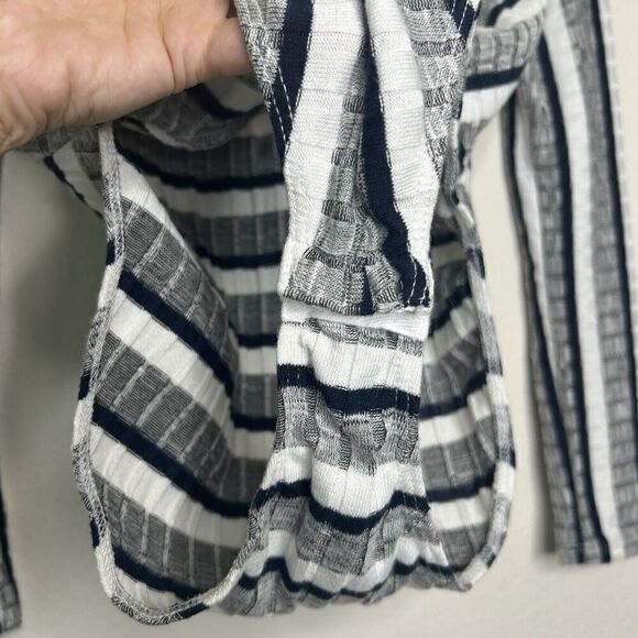 Astr Black White and Gray Striped Twist Front Plunge Neck Bodysuit M - Picture 6 of 11